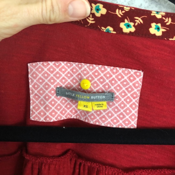 Antro: Little Yellow Button Red Catantha Tee - Picture 3 of 7